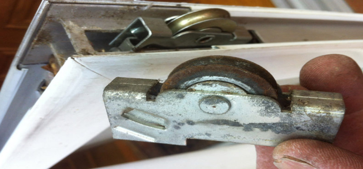 screen door roller repair in Azusa